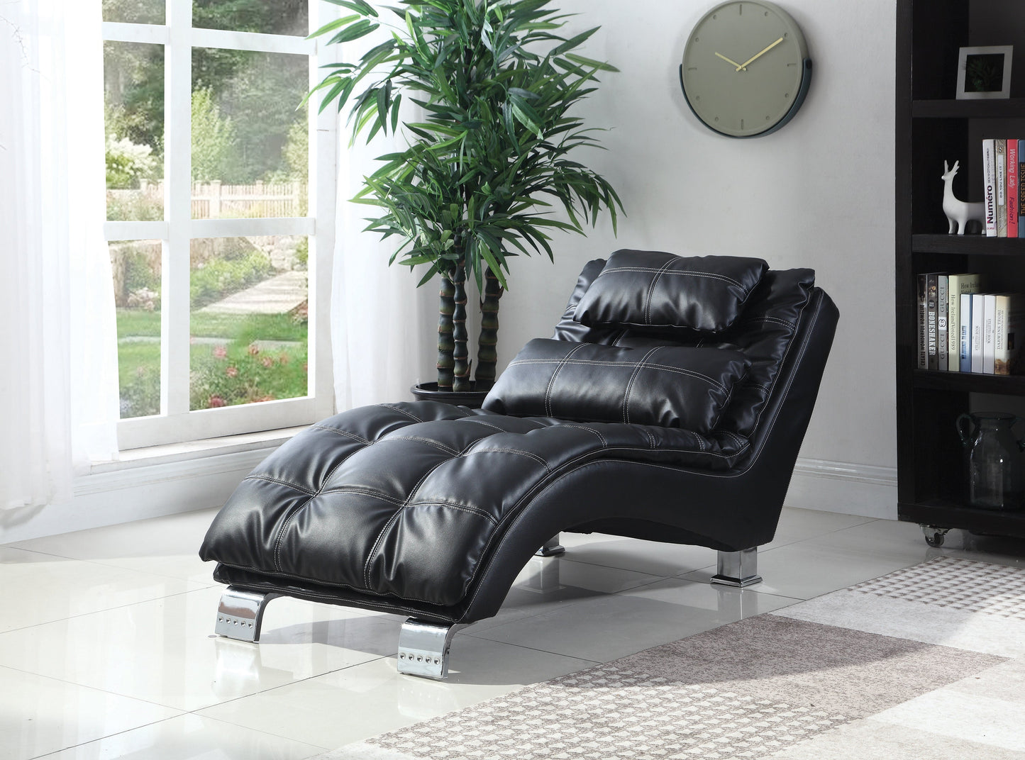 Harmonic Freq. Chaise Lounge